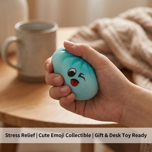 Juguete Antiestrés de TPR Suave y Colorido con Diseño de Bollo, Personalizable con Logotipo, Bajo MOQ, Hecho en China, Ideal para Regalo de Escritorio, Viral en <span class=keywords><strong>TikTok</strong></span> - Product Image 5