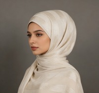 Tissu Hijab en Chiffon 100% Polyester B9, Style Georgette Froissé, Rayures Crème et Fil Argenté, Idéal pour la Saison Printanière et le Quotidien