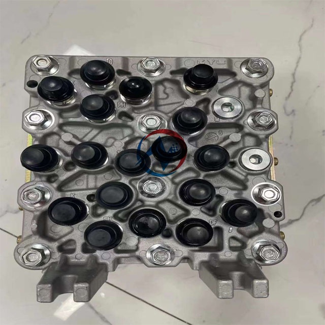 KYB Flow Control Hydraulic Valve for Excavators - 1 Year