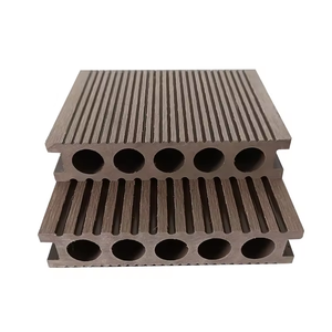 Planches de <span class=keywords><strong>terrasse</strong></span> en WPC cannelées en gros, <span class=keywords><strong>terrasse</strong></span> en <span class=keywords><strong>bois</strong></span> composite plastique d'extérieur, dalles de <span class=keywords><strong>terrasse</strong></span> imperméables - Product Image 3
