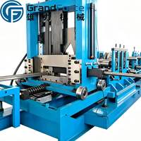 Machine de profilage à froid sur mesure pour la fabrication de profilés en C larges et ajustables pour la construction de colonnes en acier