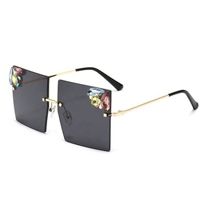 Occhiali da sole brillanti quadrati senza cornice in rame per adulti di nuova tendenza stile moda oversize 2021 - Product Image 3
