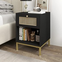 Ensemble de chambre à coucher moderne du milieu du siècle 3 pièces Durable P2 MDF rotin armoire tiroirs commode tables de chevet avec Station de charge