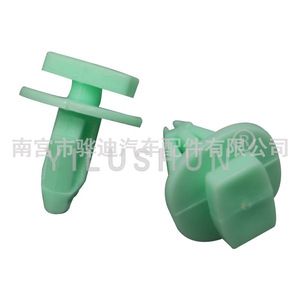 D477 Automotive <b>Wheel</b> Arch Clip Green <b>Plastic</b> PA66 For Door Panel Mudguard - Product Image 5