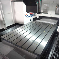 Machine de fraisage CNC à portique TDL2016 pour l'usinage de composants de précision en acier inoxydable et la production en série
