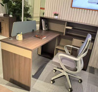 Comptoir de réception en bois de noyer avec panneau frontal haut et armoire latérale, comptoir de caisse de bureau moderne avec rangement