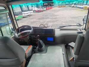 Golden Dragon XML6700J88 Minibus 22 places style Coaster pour le transport de passagers Chine - Product Image 4