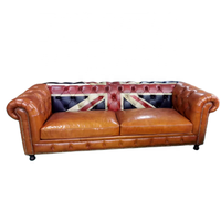 Ensemble de canapés Chesterfield en cuir véritable rétro personnalisé de style mid-century, qualité de luxe, peinture du drapeau anglais pour meubles de canapé d'hôtel