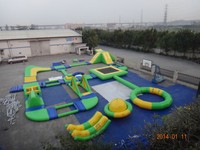 Parc aquatique gonflable modulaire de grande taille, système de jeux aquatiques, jeux aquatiques gonflables, utilisation commerciale en location