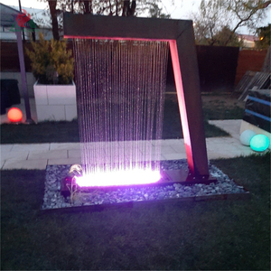 Fontana a Colonna Decorativa per Hotel, Fontana d'Acqua in Rame per Esterni, Cascata per Piscina - Product Image 5