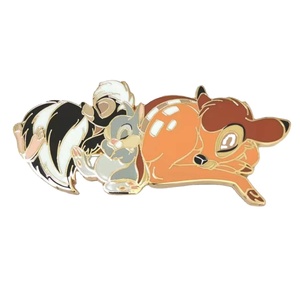 Pin en émail <span class=keywords><strong>hippie</strong></span> Design Soft Pin Badge/mode épingles en émail pour la santé mentale/épingles en émail de livre - Product Image 1