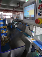 Collateur de piste haute vitesse pour l'alimentation et l'agencement des produits