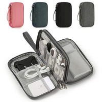 Organizador de Cables Minimalista de Doble Capa, Bolsa de Almacenamiento Digital Multifuncional de Viaje con Porta Pasaportes Moderno
