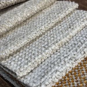Nouveau tissu d'ameublement pour canapé, 100% polyester, vente en gros d'usine, tissu textile pour canapé, tissu d'ameublement pour la décoration de meubles - Product Image 1