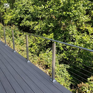 Rampe de <span class=keywords><strong>terrasse</strong></span> en bois avec balustrades en câble d'<span class=keywords><strong>acier</strong></span> inoxydable, rampes élégantes et luxueuses <span class=keywords><strong>pour</strong></span> <span class=keywords><strong>terrasse</strong></span> extérieure résidentielle - Product Image 4