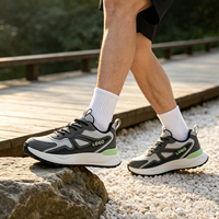 Sneakers tendance pour hommes, chaussures décontractées urbaines durables, personnalisation du logo fournie