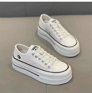 Baskets blanches <span class=keywords><strong>MEMA</strong></span> en cuir véritable à semelle épaisse en caoutchouc naturel pour femme – Nouveautés Printemps 2025 – Style Instagram - Product Image 6