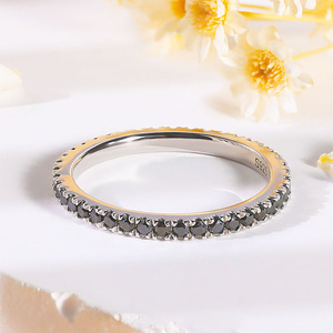 Anello moissanite nero di alta qualità in argento sterling 925 piena eternità per gli uomini delle donne - Product Image 2