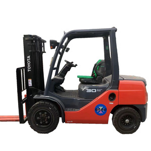 Montacargas Toyota 30 Usado, 90% Nuevo, 3 Toneladas, 4300 kg, 0-2000 Horas, Alta Calidad, Bajo Precio, Buena Eficiencia, en Venta - Product Image 1