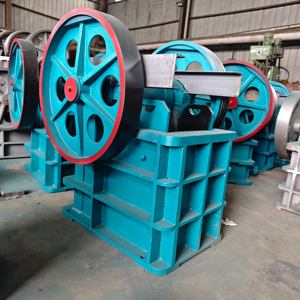 Offre Spéciale – Mini Concasseur à Mâchoires Robuste et Résistant à l'Usure pour le Concassage Primaire des Minerais, Idéal pour les Lignes de Production de Sable Minier - Product Image 4