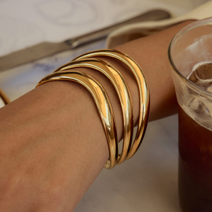 Minimalist Gold Stainless Steel Geometric Three Layered Open Cuff Unisex Fashion Bangle Yiwu Origin - Product Image 4