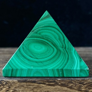 Pirámide <span class=keywords><strong>de</strong></span> Malaquita Natural al por Mayor, Piedra <span class=keywords><strong>de</strong></span> Cristal Curativa <span class=keywords><strong>de</strong></span> Reiki, Pirámide <span class=keywords><strong>de</strong></span> Ogen Craft para Decoración del Hogar, Recuerdo, Regalo - Product Image 1