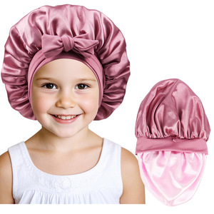 <span class=keywords><strong>Bonnet</strong></span> en satin personnalisé, doux, en soie, avec bande élastique large et attaches, <span class=keywords><strong>bonnet</strong></span> de <span class=keywords><strong>nuit</strong></span> <span class=keywords><strong>pour</strong></span> enfant, <span class=keywords><strong>bonnet</strong></span> de <span class=keywords><strong>nuit</strong></span> <span class=keywords><strong>pour</strong></span> bébé, <span class=keywords><strong>bonnet</strong></span> de <span class=keywords><strong>nuit</strong></span> <span class=keywords><strong>pour</strong></span> filles, <span class=keywords><strong>bonnet</strong></span> de <span class=keywords><strong>nuit</strong></span> <span class=keywords><strong>pour</strong></span> tout-petits, <span class=keywords><strong>bonnet</strong></span> de <span class=keywords><strong>nuit</strong></span> <span class=keywords><strong>pour</strong></span> adolescentes - Product Image 1