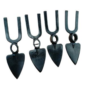 FOURCHE HOE AVEC FOURCHE DE JARDIN À 2 BROCHES et HOE DE FORME CARRÉE - Product Image 2