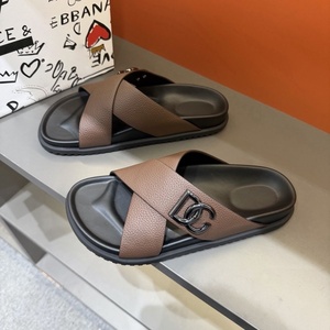Luxury Designer Slides <b>Slippers</b> Classic Brown Microfiber Leather <b>Slippers</b> For Men Anti-Slippery Eva Sole Summer Custom <b>Slippers</b> - Product Image 1