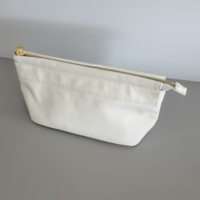 Pochette trapézoïdale en PU grain litchi blanc, à large ouverture, personnalisable avec logo, résistante à l'eau, pour femme, idéale pour les voyages