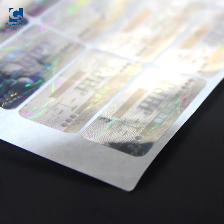 Label Stiker 3D Barcode Tahan Air Vinyl Keamanan Nomor Seri Roll Dibuat Di Cina Thermal Laser Hologram Label dengan Kode Qr