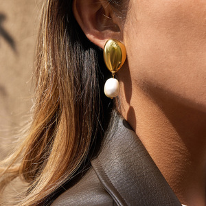 Boucles d'oreilles en perles plaquées or, perles baroques pour femmes, bijoux à usage quotidien, design géométrique - Product Image 2