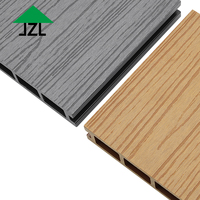 Planche composite en bois et plastique imperméable de 18mm pour plancher de cour extérieure