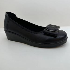 2024 vente en gros personnalisé printemps et été confortable semelle souple chaussures de sport antidérapantes chaussures peu profondes pour femmes chaussures de bateau - Product Image 5