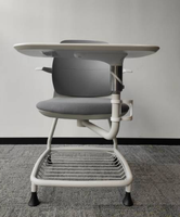Chaise d'entraînement scolaire en plastique gris avec tablette et accoudoirs