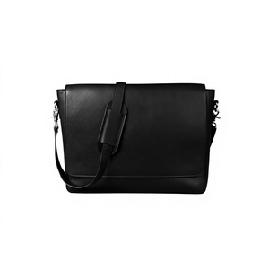 Mochila Unisex de Cuero Genuino con Correa Ajustable, Asa Suave, Cierre de Cremallera, Capacidad de 50-80L, para Uso Diario Informal - Product Image 4