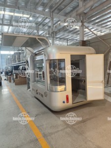 Camion-remorque multifonctionnel pour la vente de glaces et de bonbons, en acier inoxydable, idéal pour la restauration de rue en extérieur - Product Image 2