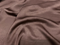 Tissu satiné texturé froissé 190 g/m² 100 % polyester imitation acétate tissé pour robes de soirée et tenues de fête