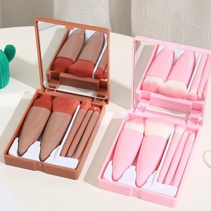 Makeup Brush Set 5Pcs Plastic Handle Synthetic Hair Foundation Blush Powder Brushes With Mirror Compact Case - Product Image 1