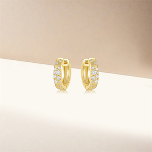 Aros Geométricos Clásicos de Plata de Ley S925 con Circonita Blanca CANNER Gold para Mujer - Product Image 4