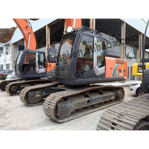 Excavatrice sur chenilles hydraulique d'occasion Hitachi ZX210 21 tonnes, d'origine japonaise, modèle 2021, faible nombre d'heures de fonctionnement, 122 kW, godet de 0,8 m, moteur, pompe à engrenages - Product Image 5