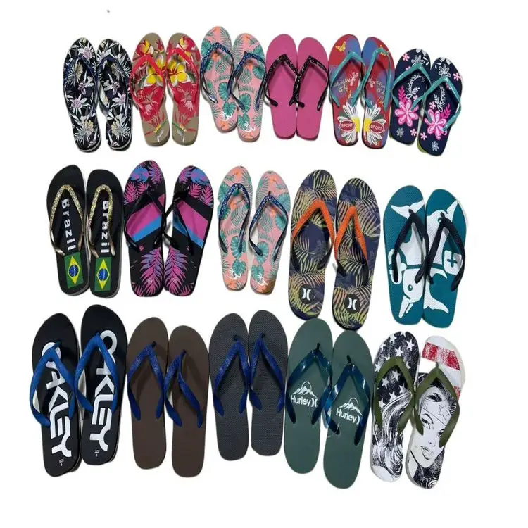 Zapatillas de playa de verano para mujer, chanclas elegantes con muchas impresiones, 0,44 dólares, FLX024, Stock al por mayor de Vietnam