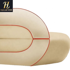 HIGHS ART Bestseller - Meubles de design italien - Canapé moderne de luxe incurvé - Canapés en cuir véritable - Canapé rouge pour villa - Product Image 4