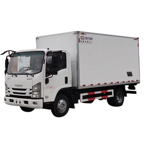 Camión Isuzu 4X2 con Caja Refrigerada Thermo King de 20 Pies, Caja Abierta Lateral, Carga Seca, Fibra de Vidrio, para Rusia - Product Image 2