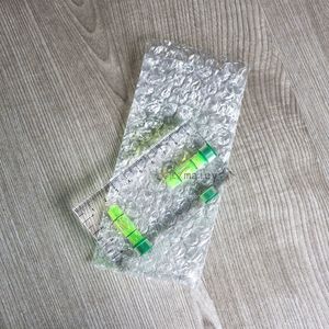 Niveau à bulle industriel bidirectionnel 2D transparent Maiev avec échelle intégrée et base magnétique puissante - Product Image 4