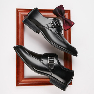 รองเท้าหนังแท้แบบ Monk Strap สำหรับผู้ชาย หัวแหลม ปิดด้วยหัวเข็มขัด สีพื้น เรียบหรู เหมาะสำหรับทุกโอกาส ทุกฤดู - Product Image 4