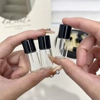 Botol Sampel Kosmetik Mini 4ml dari Kaca dengan Aplikator Spatula, Wadah Ukuran Perjalanan untuk Concealer dan Lip Oil