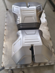 <span class=keywords><strong>Presse</strong></span> à emboutissage profond servo-<span class=keywords><strong>hydraulique</strong></span> de 400 tonnes à multi-éjecteurs pour le formage de tôles automobiles, CE ODM, à économie d'énergie - Product Image 2