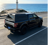 Nouvelle Arrivée - Couvre-Caisse de Camion en Acier, Tri-Pliant, Sans Perçage, Protection Contre la Poussière, Noir Carbone, 4x4 Tout-Terrain, Caisse Arrière, Dodge 3500 Pickup Truck