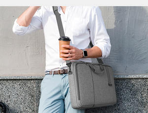 Bolsa para Portátil Paris Game con Soporte 3 en 1, Rígida, con Ruedas, para Hombre, para Oficina, Impermeable, con Fundas y Cubierta, 17 Pulgadas, OEM - Product Image 5